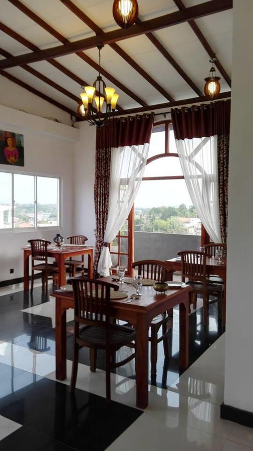 Richmond House Colombo Hotel Nugegoda Ngoại thất bức ảnh
